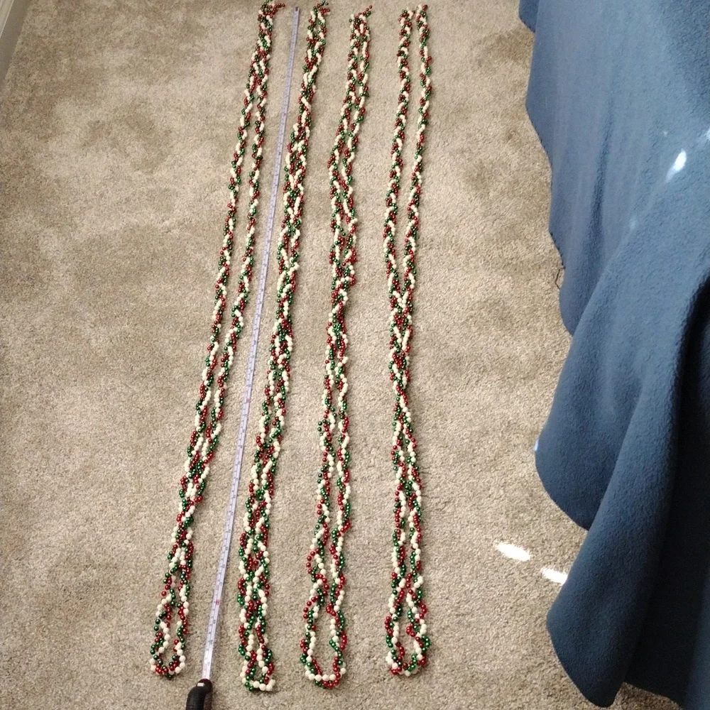 Bead garland